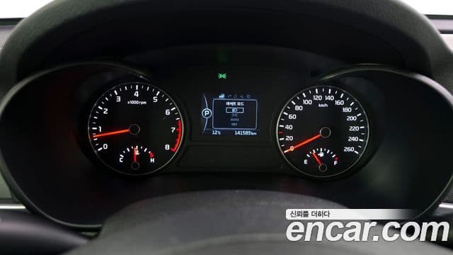 Kia K5 2세대 Noblesse, 2016 8
