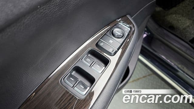 Kia K5 2세대 Noblesse, 2016 17