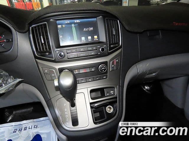 Hyundai Grand Starex Smart, 2018 11