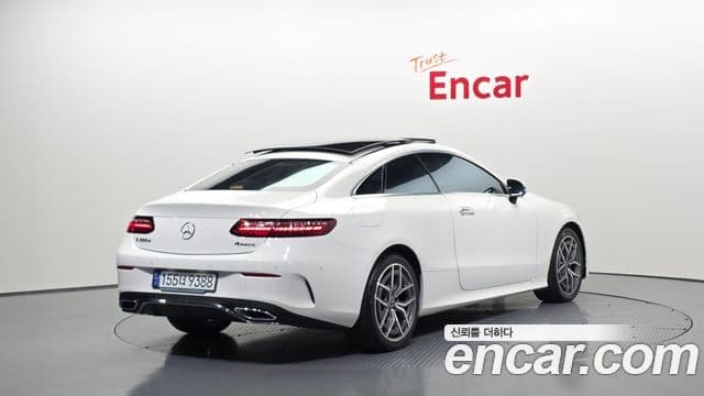 Mercedes-Benz E-класс W213 E300d 4MATIC купе, 2023 2