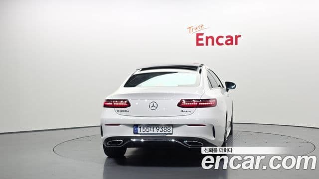 Mercedes-Benz E-класс W213 E300d 4MATIC купе, 2023 4