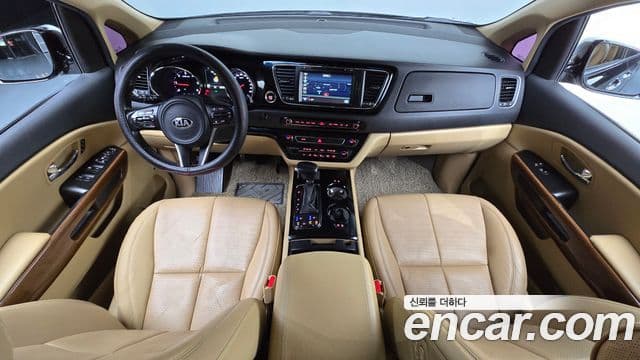 Kia All New Carnival Noblesse, 2017 7