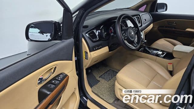 Kia All New Carnival Noblesse, 2017 11