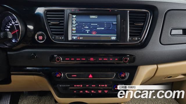 Kia All New Carnival Noblesse, 2017 15