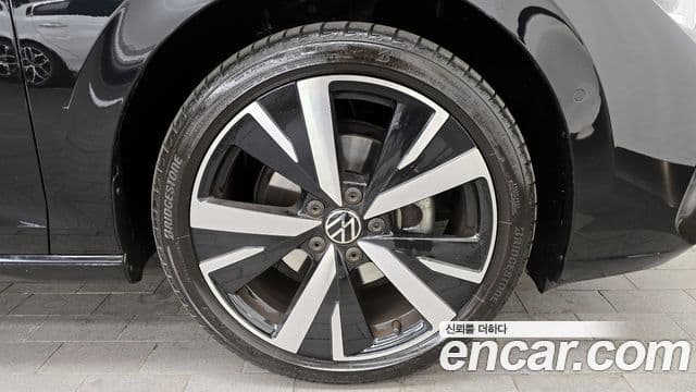 Volkswagen Гольф 8세대 Prestige, 2025 все фото