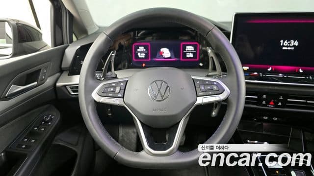 Volkswagen Гольф 8세대 Prestige, 2025 13