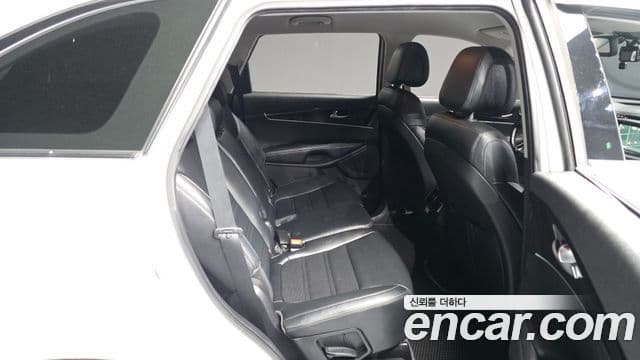 Kia All New Sorento Prestige, 2016 12