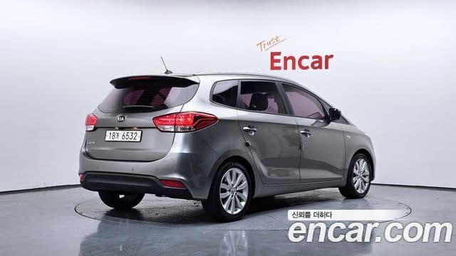 Kia All New Carens Prestige, 2015 2