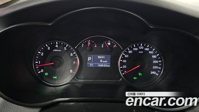 Kia All New Carens Prestige, 2015 8