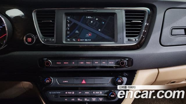 Kia The / новый New Carnival Noblesse, 2019 15