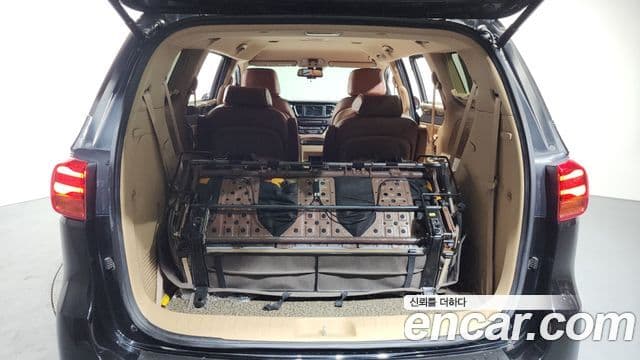 Kia The / новый New Carnival Noblesse, 2019 20