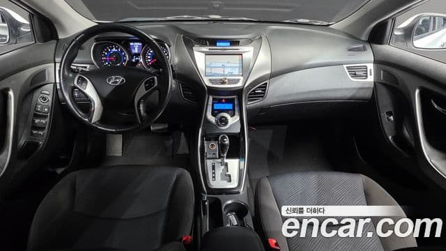 Hyundai Avante MD Premier, 2011 7