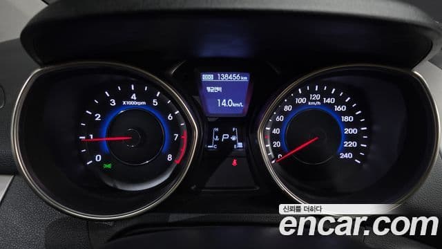 Hyundai Avante MD Premier, 2011 8