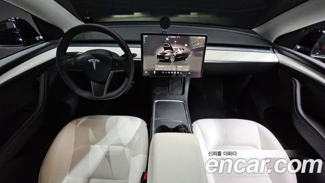 Tesla модель Y, 2024 7