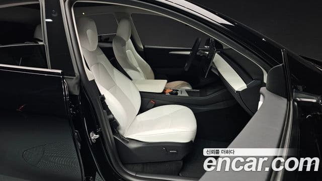 Tesla модель Y, 2024 10