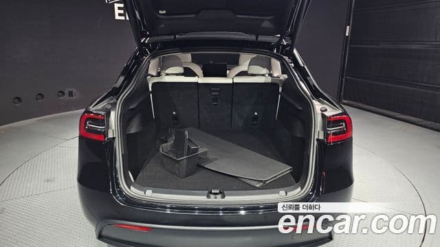 Tesla модель Y, 2024 20