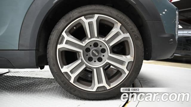 Mini Cooper S Countryman 2세대, 2023 все фото