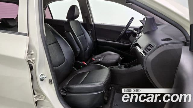 Kia All New Morning Luxury, 2015 10