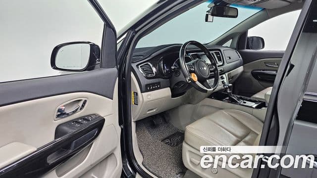 Kia The / новый New Carnival Special, 2020 11