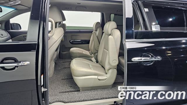 Kia The / новый New Carnival Special, 2020 12