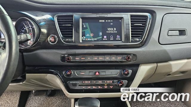 Kia The / новый New Carnival Special, 2020 14