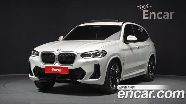 BMW iX3 M Sport, 2025 1