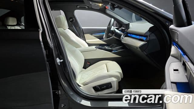 BMW i5 (G60) eDrive 40 M Sport, 2025 10