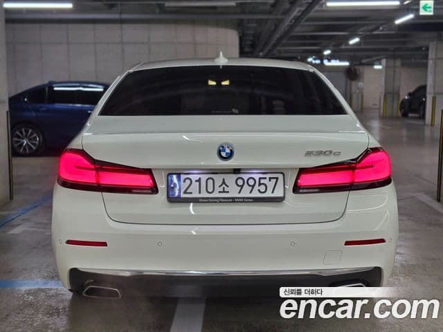 BMW 5시리즈 (G30) Luxury, 2023 4
