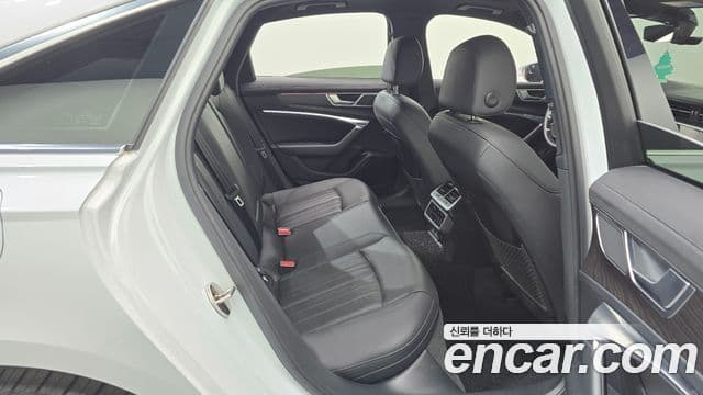 Audi A6 (C8) Premium, 2023 12