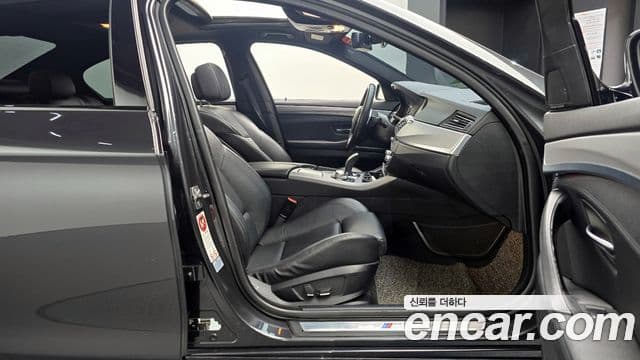 BMW 5시리즈 (F10), 2012 10