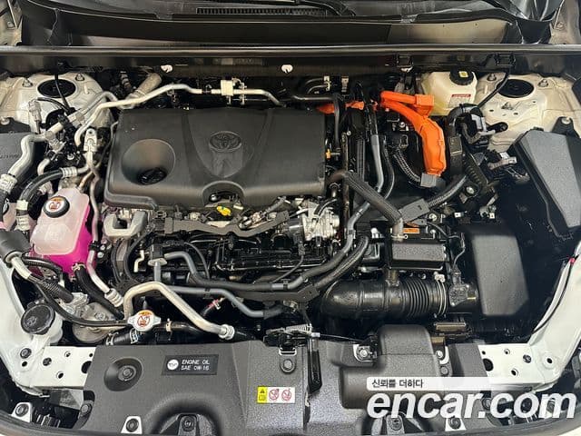 Toyota RAV4 5세대 2.5 4WD PHEV XSE, 2025 6