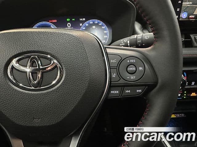 Toyota RAV4 5세대 2.5 4WD PHEV XSE, 2025 12