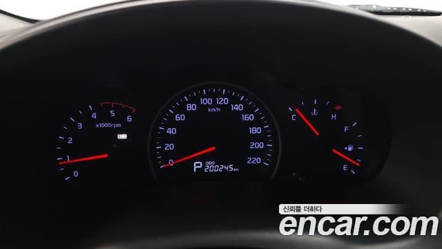 Kia Carnival R топовая версия, 2014 8