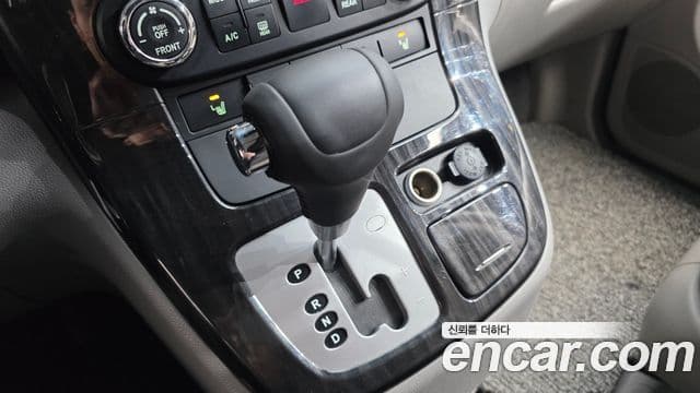 Kia Carnival R топовая версия, 2014 9