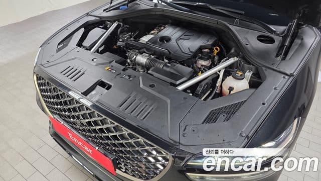 Genesis GV70, 2021 6