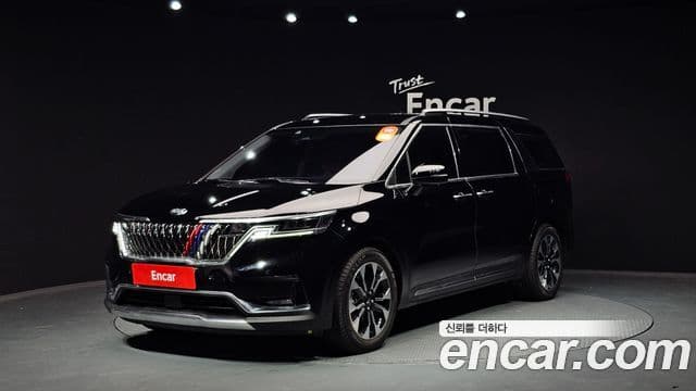 Kia Carnival 4세대 Signature, 2021 1