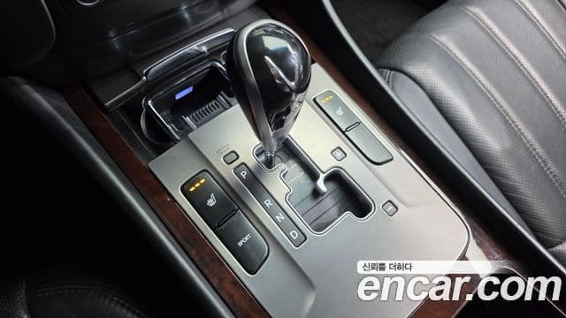 Hyundai Equus(новый кузов / новое поколение) Luxury, 2012 9