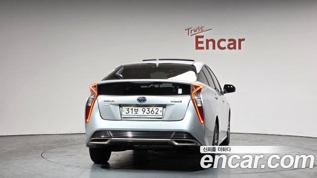 Toyota 프리우스 4세대 1.8 S, 2018 4