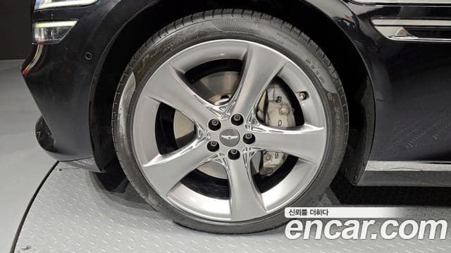 Genesis G80 (RG3) бензин 3.5 турбо AWD, 2021 все фото