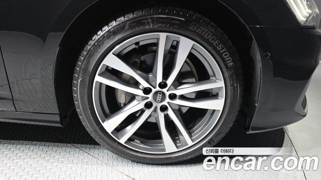 Audi A6 (C8) Premium, 2023 все фото