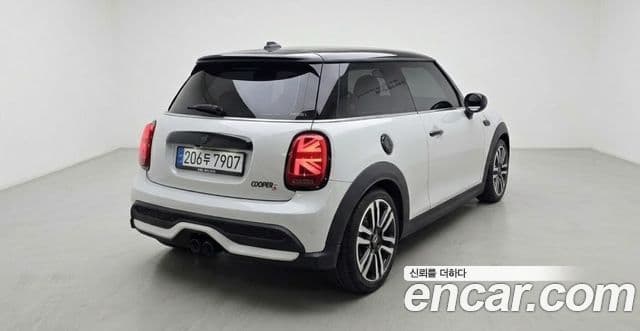 Mini Cooper S 3세대, 2024 4
