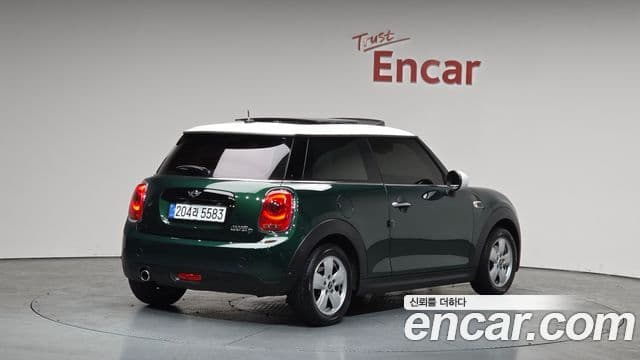 Mini Cooper D 3세대, 2017 2