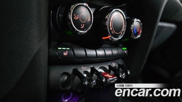 Mini Cooper D 3세대, 2017 17