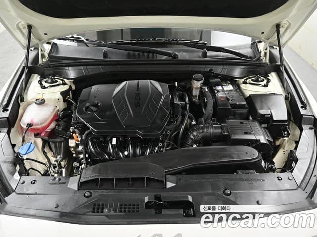 Kia K8 Signature, 2023 6