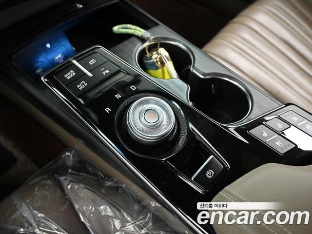 Kia K8 Signature, 2023 9