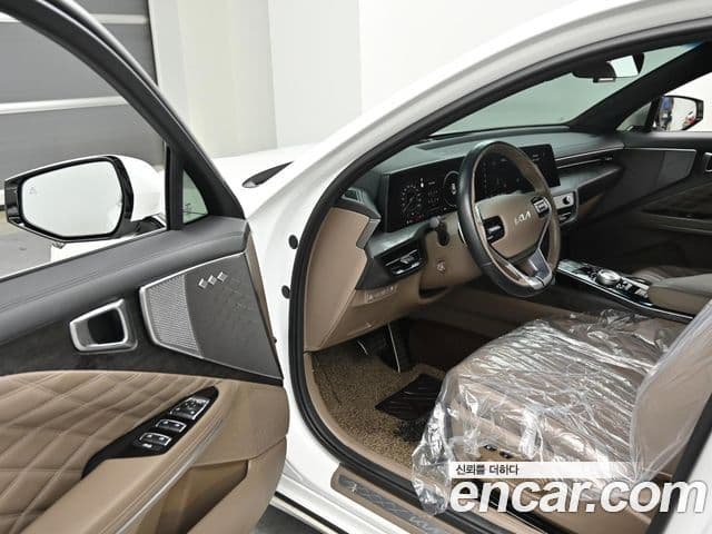 Kia K8 Signature, 2023 11