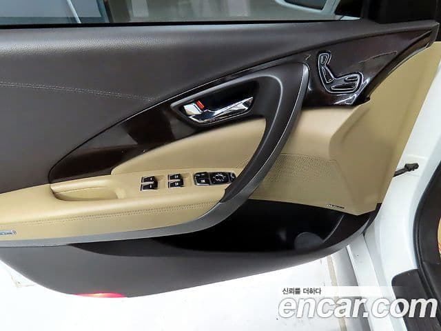Hyundai Grandeur HG Modern, 2015 14