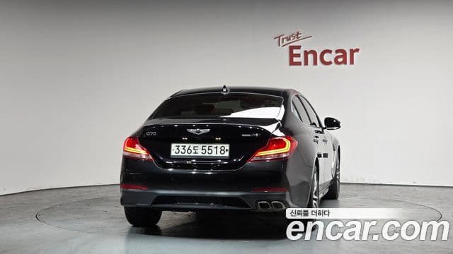 Genesis G70 Elite, 2020 4