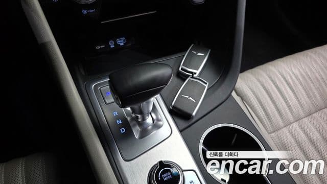 Genesis G70 Elite, 2020 9