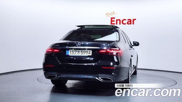 Mercedes-Benz E-класс W213 AMG Line, 2022 4